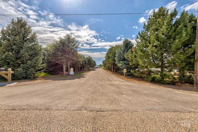 10799 N Iowa Payette, ID 83661-5058