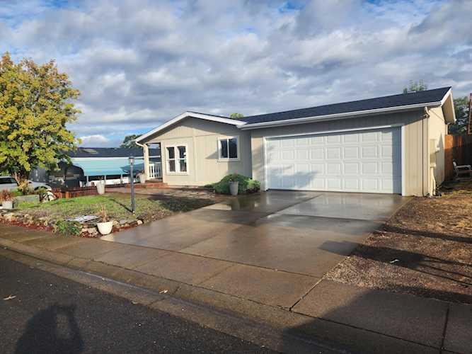 91 Eagle View Drive Eagle Point, OR 97524