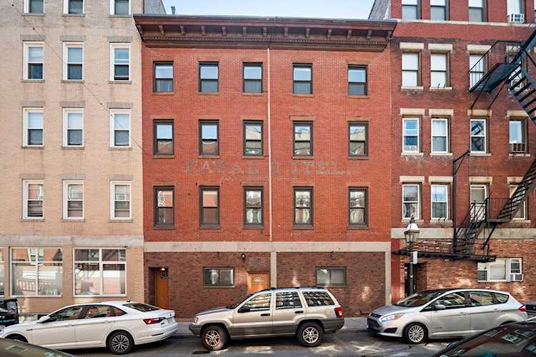 25 Fleet St Boston, MA 02113