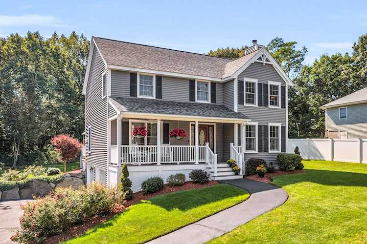 32 Sandra Road Peabody, MA 01960