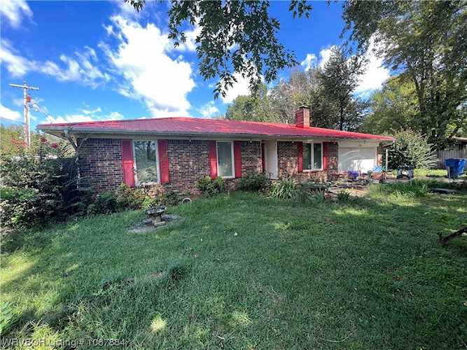 4426 Highway 64 Alma, AR 72921