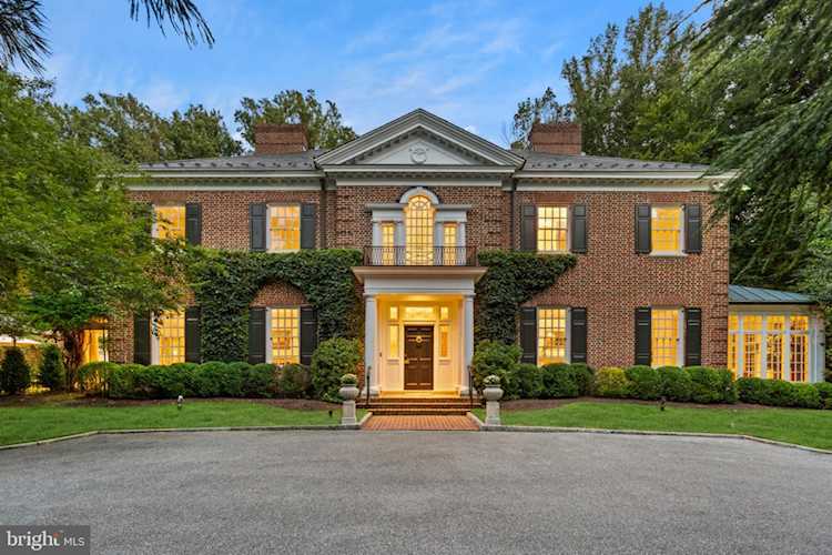 9900 New London Dr Potomac, MD 20854