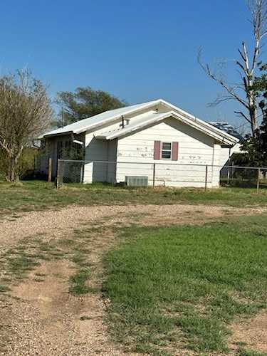 7212 N County Road 3300 Idalou, TX 79329