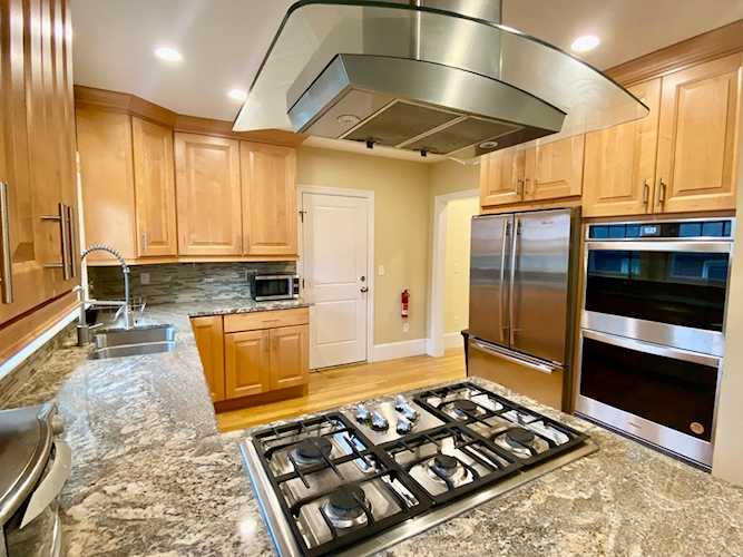 57 Lawton St #2 Brookline, MA 02446