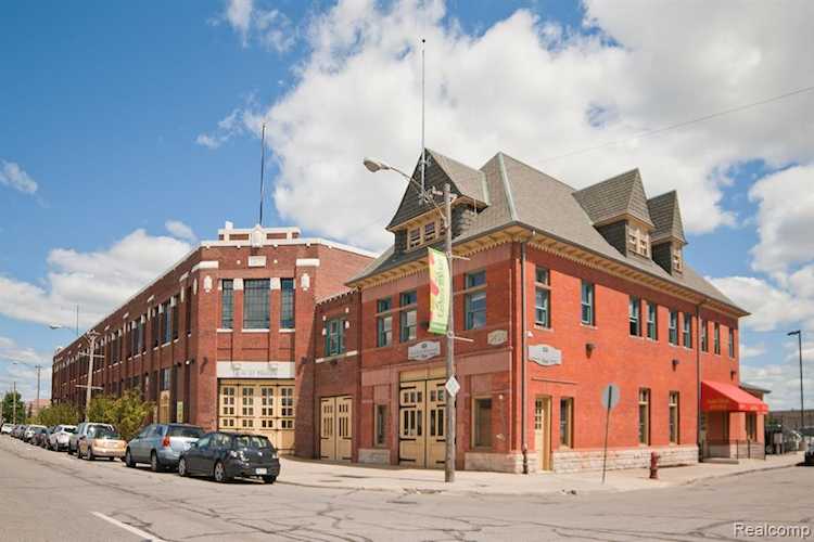 3434 Russell St #107 Detroit, MI 48207