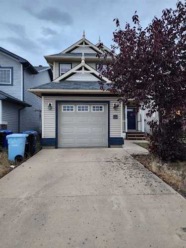 334 Grosbeak Way Fort McMurray, AB T9K0L
