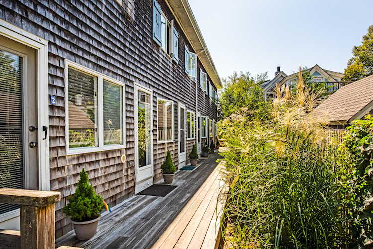 233 Bradford Street Provincetown, MA 02657 | MLS 22304165 Photo 1