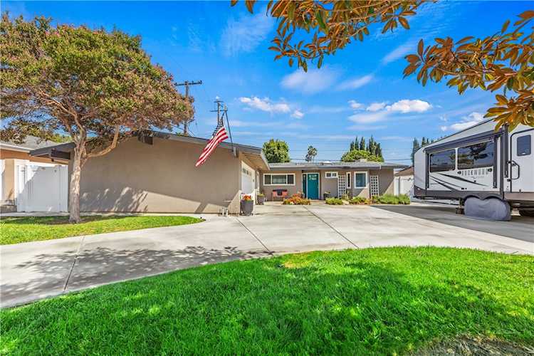 4970 Somerset St, Buena Park, CA 90621 | MLS# OC23180359 | home for sale Photo 1