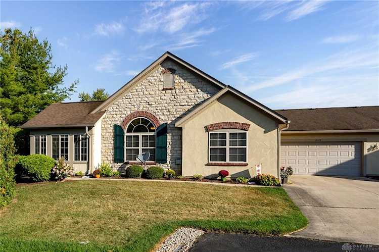 2049 Wentworth Village Drive Bellbrook, OH 45305 | Vision Realty Inc. Photo 1