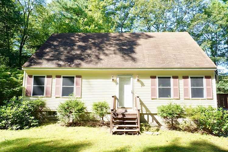 9 Pine Plain Rd Georgetown, MA 01833