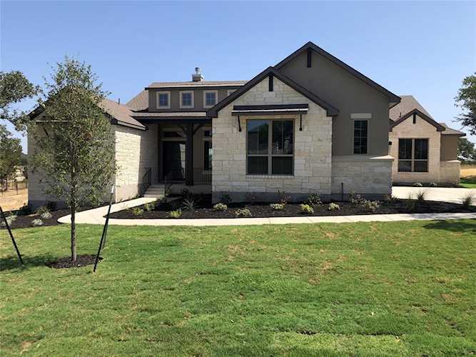 201 Spence LN Liberty Hill, TX 78642