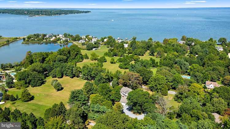 1400 Harmony Ln Annapolis, MD 21409