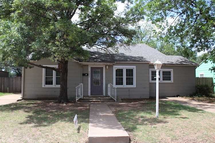 3111 30th Street Lubbock, TX 79410 | MLS 201910241 Photo 1