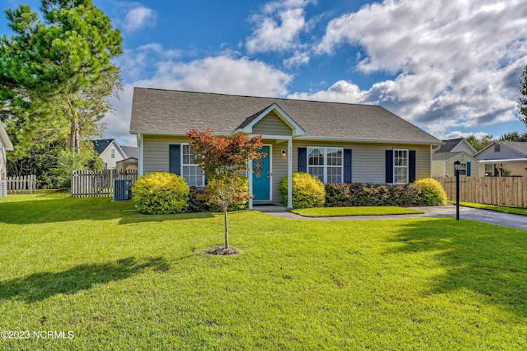 6727 Alamosa Dr Wilmington, NC 28411