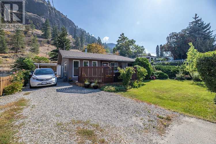 11413 Victoria Road Summerland, BC V0H1Z2