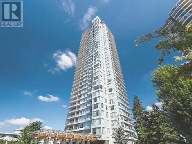 5883 Barker Avenue #3301 Burnaby, BC V5H0G4