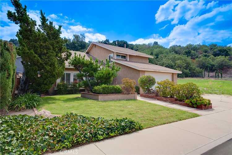 1730 Silver Rain Dr Diamond Bar, CA 91765