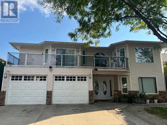 351 Fizet Avenue Kelowna, BC V1X7P5