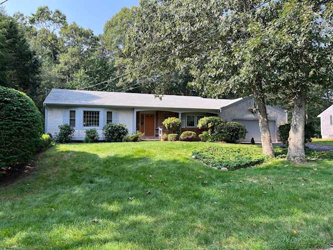 273 Huckins Neck Road Centerville, MA 02632
