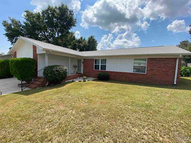 4629 Tradewinds Cir Pensacola, FL 32514