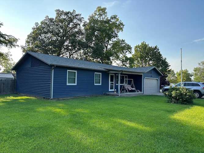 It’s time to find the home that fits your family's lifestyle Photo 1