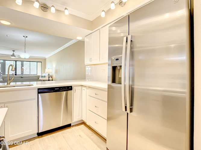 451 Bouchelle Drive 102, New Smyrna Beach, FL 32169 MLS 1114353