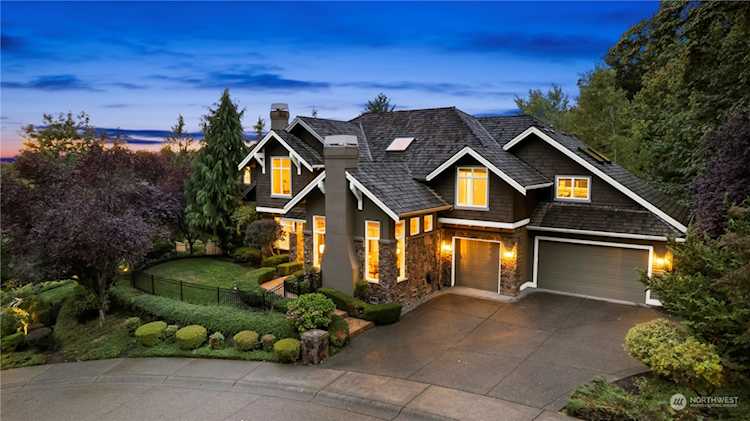 14716 SE 83rd Place Newcastle, WA 98059