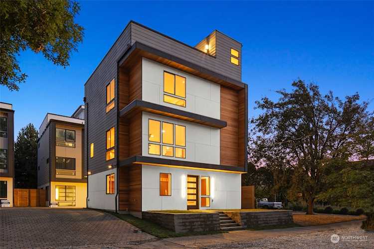 837 NW 53rd St Seattle, WA 98107