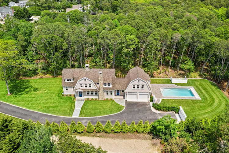 71 Oliver Snow Road Harwich Port, MA 02646