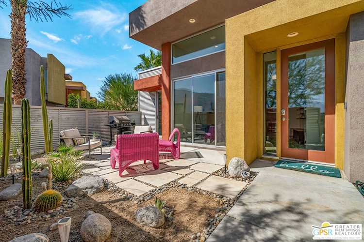 3548 Foothill Ave Palm Springs, CA 92262