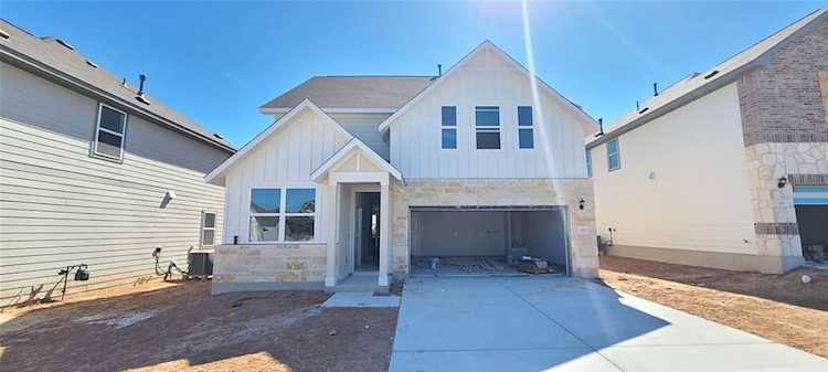 1007 Pinyon CV Hutto, TX 78634
