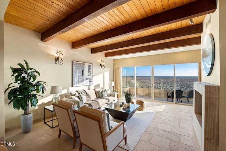 209 Ocean Dr Oxnard, CA 93035