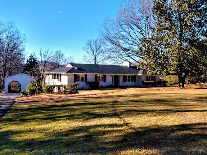409 Trents Ferry Rd Lynchburg, VA 24503 | MLS 342231 Photo 1