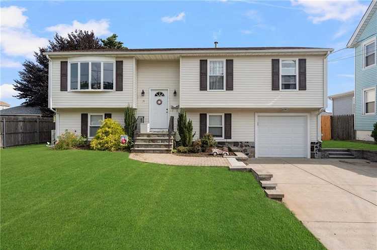 30 Dewey Ave East Providence, RI 02914 | MLS 1344446 Photo 1