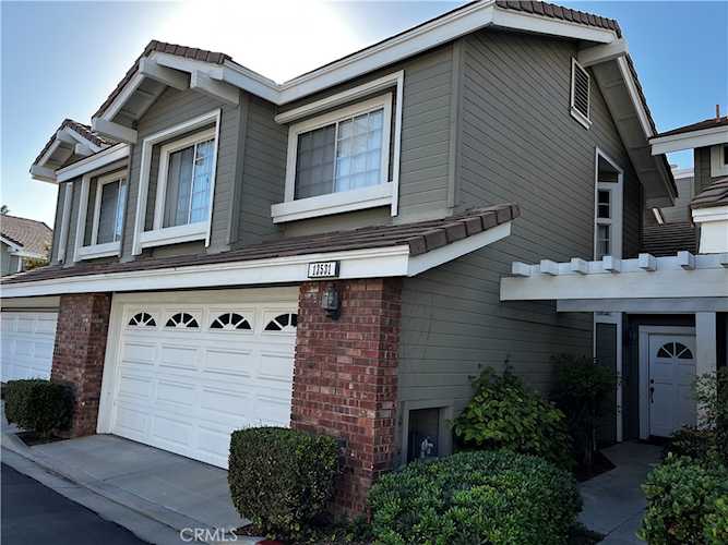13531 Apricot St #31, Tustin, CA 92782 | MLS# PW23173630 | home for sale Photo 1