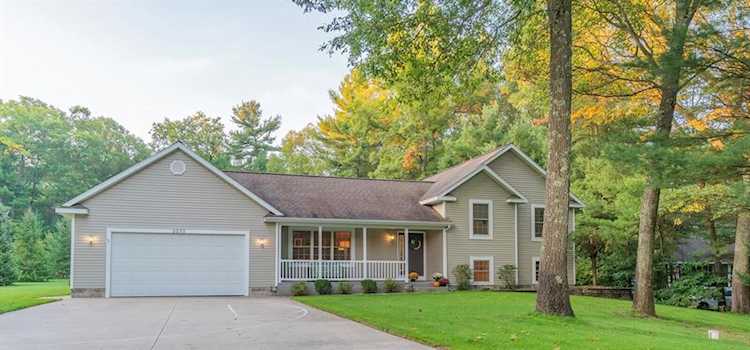 2073 Camp Ridge in Dalton Twp, MI Photo 1