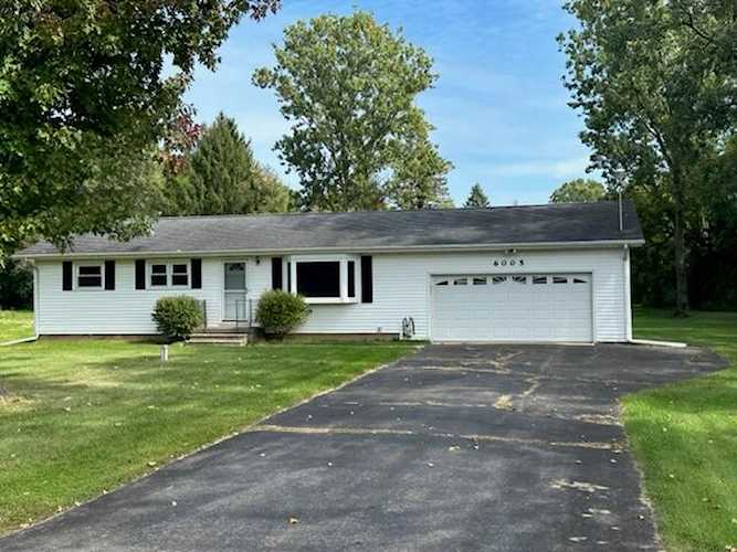 6005 Springfield Dr in Blackman Twp, MI Photo 1