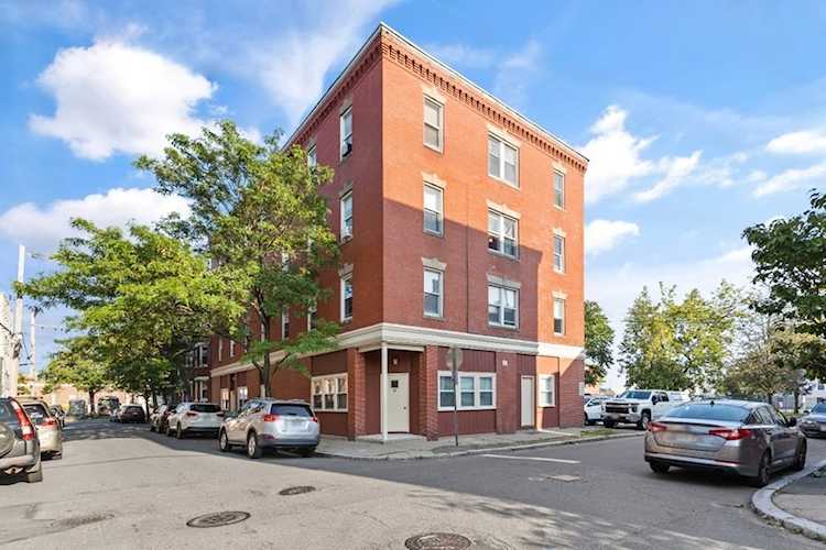 68-72 Palmer Salem, MA 01970 | MLS 73164474 Photo 1