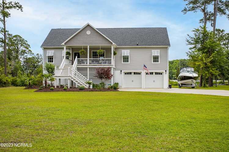 580 Harbour View Dr Chocowinity, NC 27817