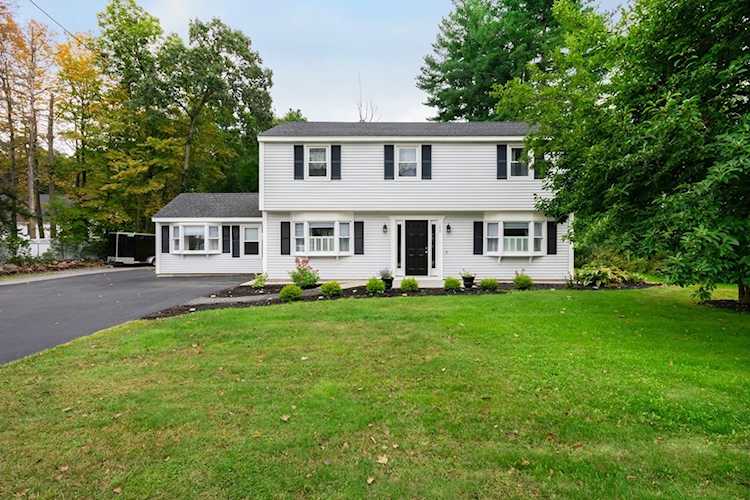 186 Andover St North Andover, MA 01845