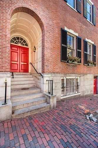 20-20A Chestnut St #1 Boston, MA 02108