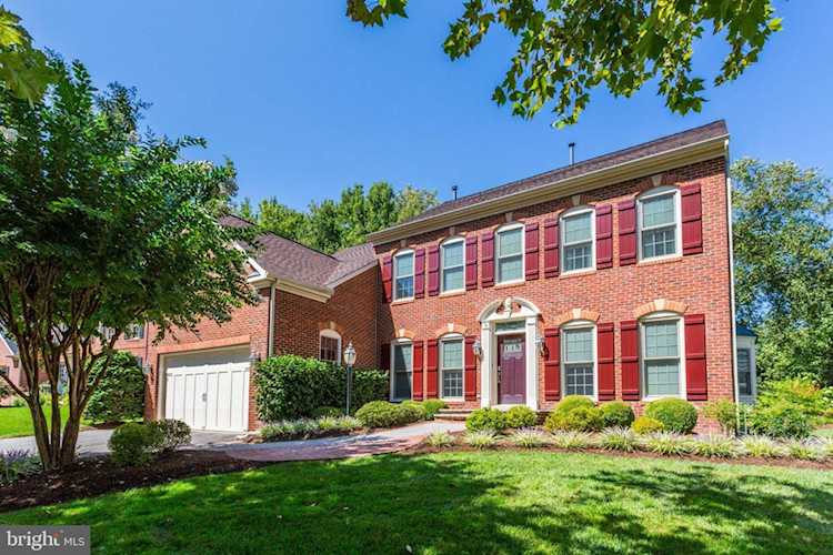 5 Watkins Row Edgewater, MD 21037