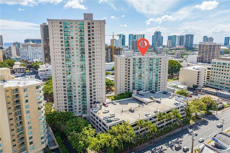 1448 Young Street #1803 Honolulu, HI 96814