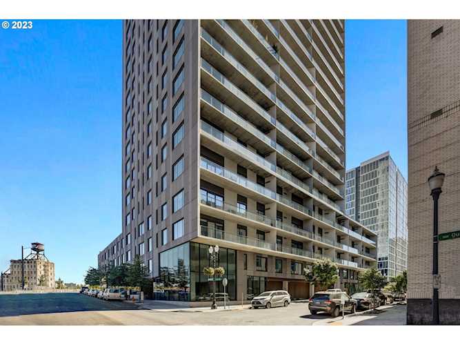 1150 NW Quimby ST #212 Portland, OR 97209