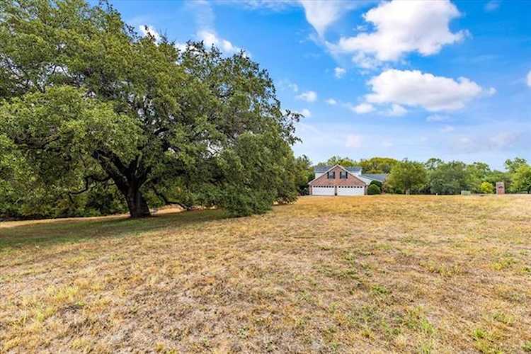 9201 Bellechase Road Granbury, TX 76049