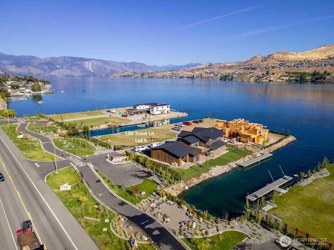 100 Trout Ln Chelan, WA 98816