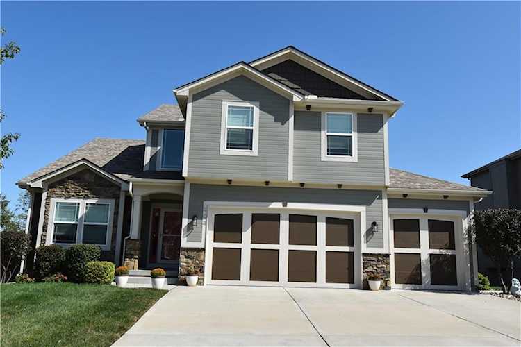 703 N 19th Ave Greenwood, MO 64034 | MLS 2454182 Photo 1
