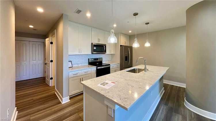 215 Brooke Ave #102 Norfolk, VA 23510
