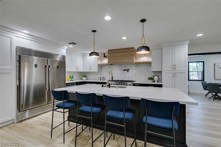 39 Pheasant Ridge Dr Henderson, NV 89014