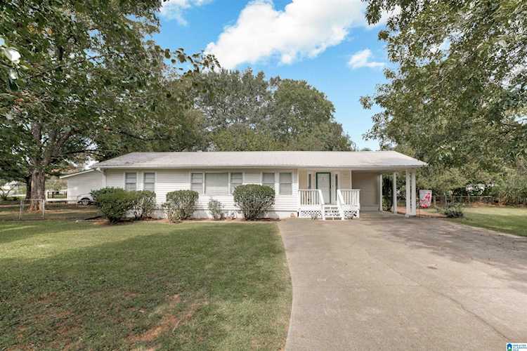 2401 N 22nd Street Hueytown, AL 35023